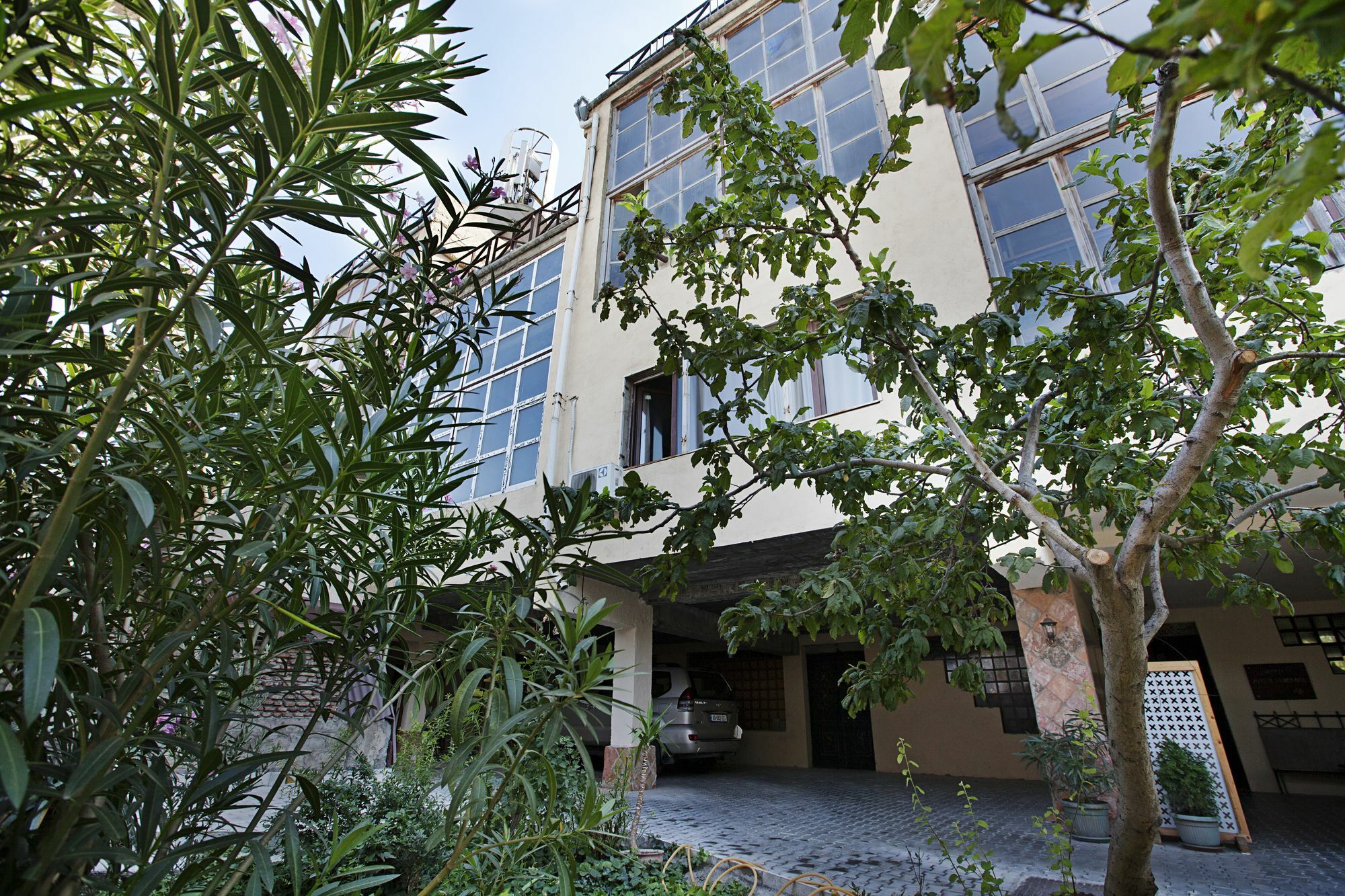 Caravan Villa 第比利斯 外观 照片